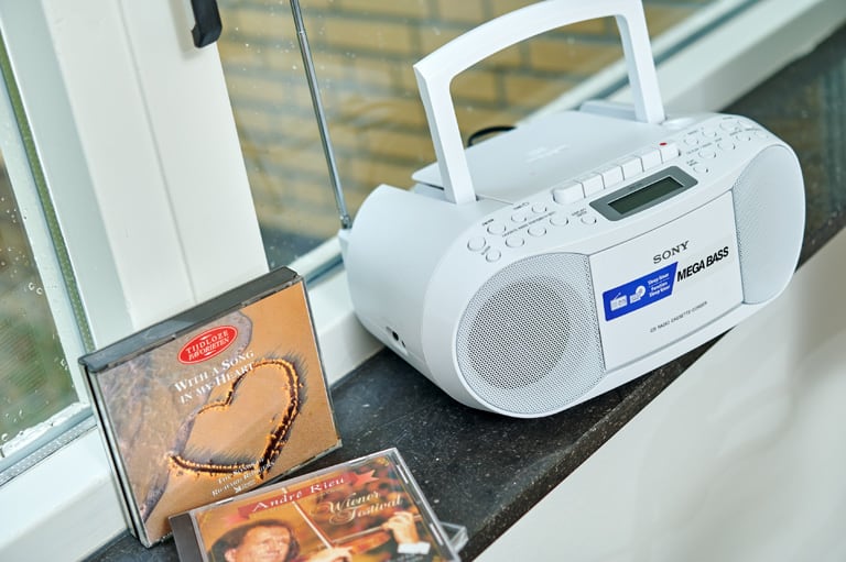 Radio met cd-speler voor muziekbegeleiding
